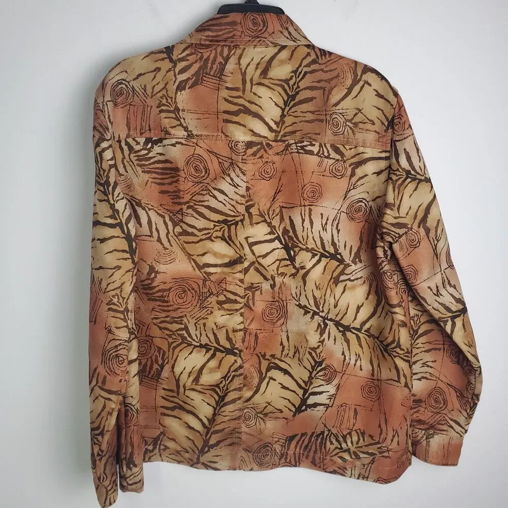 Chico's Abstract Printed Lightweight Jacket Size Large
